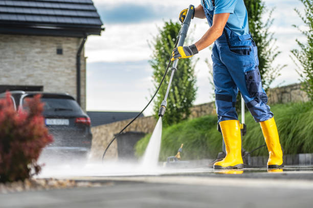 Best Patio and Deck Pressure Washing  in Schaumburg, IL